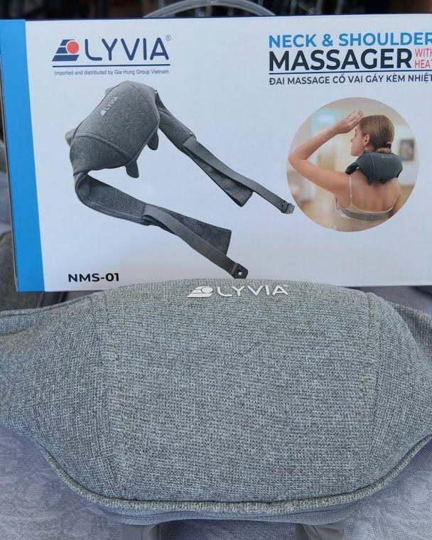 Máy massage cổ vai gáy LYVIA